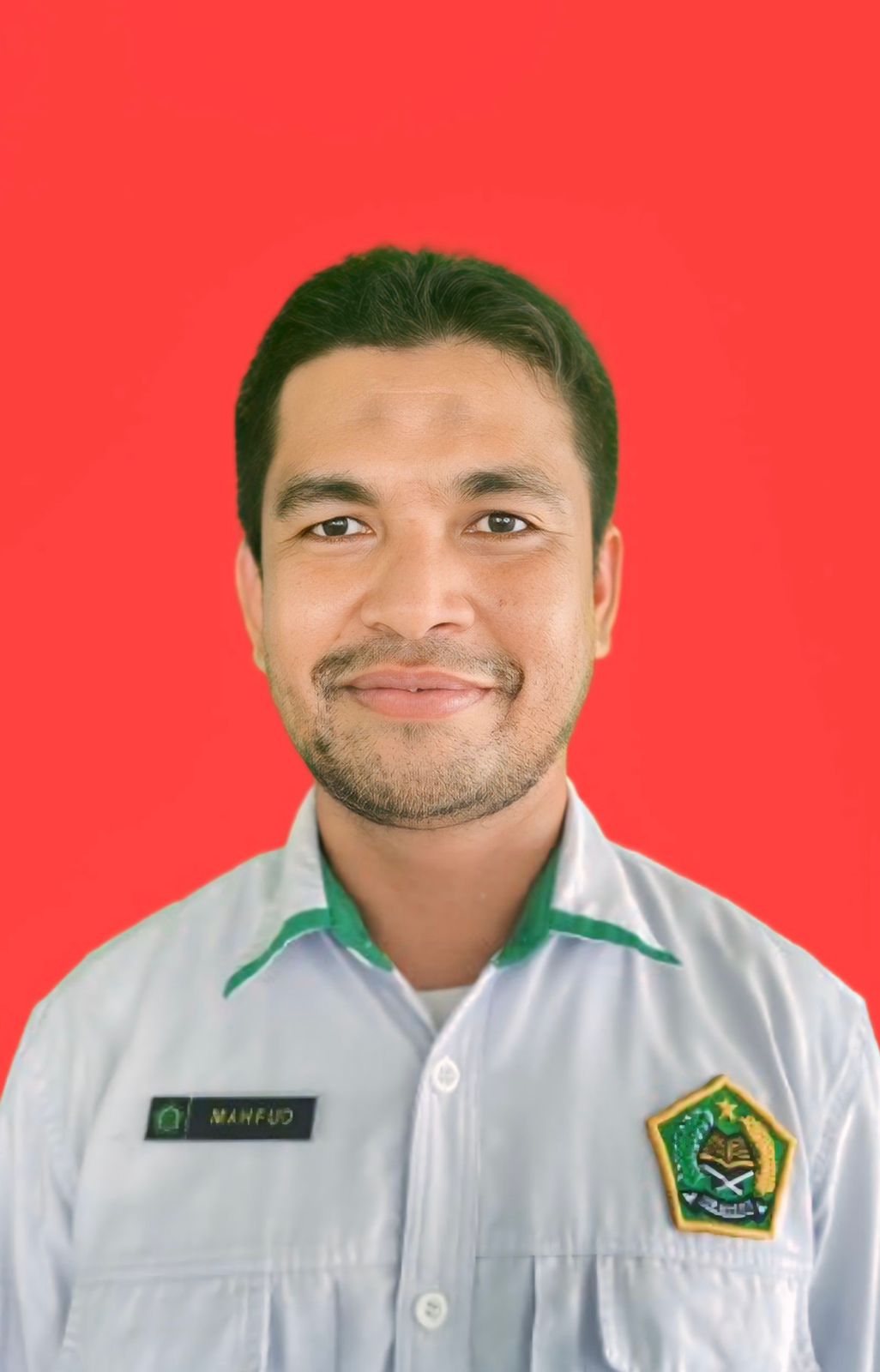 Mahfud, Guru Bahasa Indonesia